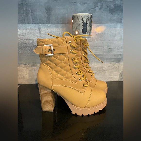 Fashion boots - Picture 2 of 4